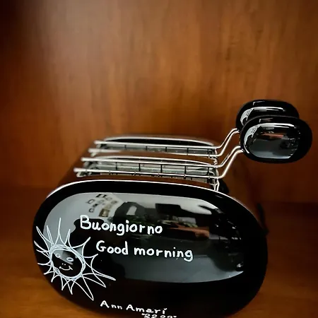 アパート Ann' Amari Amaranto ナポリ