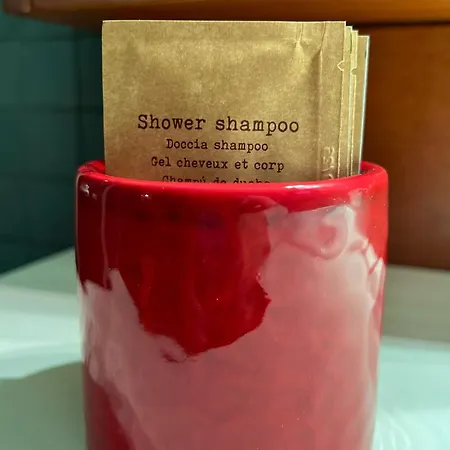 アパート Ann' Amari Amaranto ナポリ