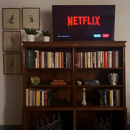 Ann' Amari Amaranto Lägenhet Neapel