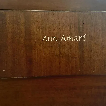 Ann' Amari Amaranto Lejlighed Napoli